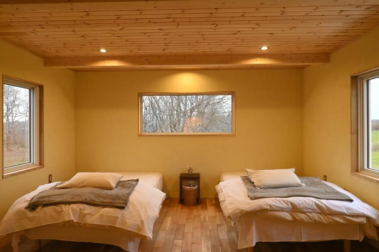 小さな森の貸し切り宿forest-House-Ranapirica Shibetsu  Japan